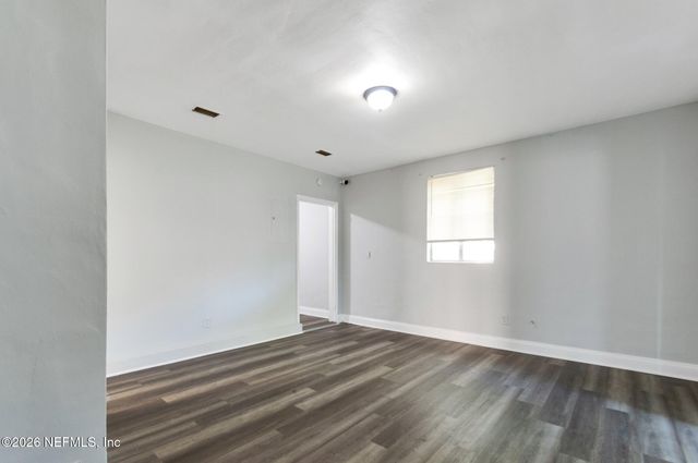 1824 W 10TH Street, Jacksonville, FL 32209