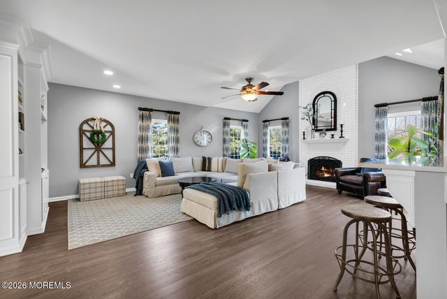 6 Pheasant Road, Colts Neck, NJ 07722