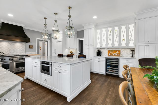 6 Pheasant Road, Colts Neck, NJ 07722