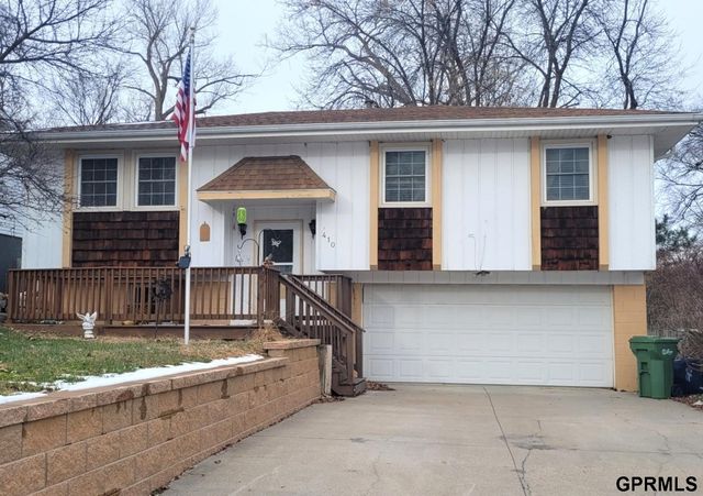 410 Robinson Avenue, Bellevue, NE 68005
