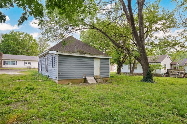 1957 W High Street, Springfield, MO 65803