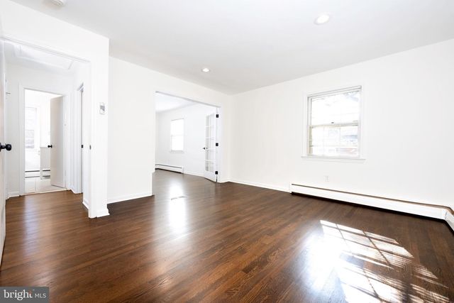 7071 WOLFTREE, North Bethesda, MD 20852