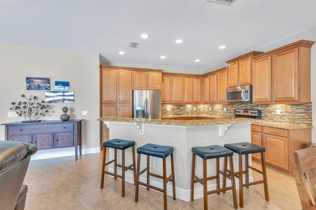 10572 BELFRY CIRCLE, Orlando, FL 32832