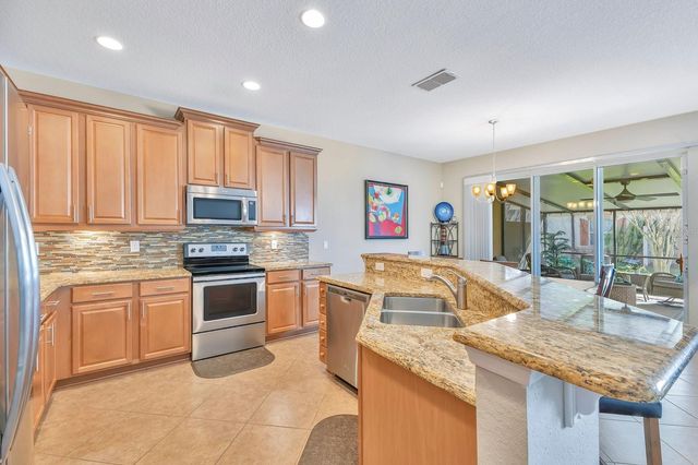 10572 BELFRY CIRCLE, Orlando, FL 32832