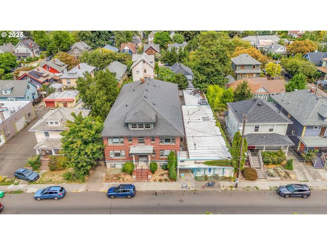 4025 Se HAWTHORNE Blvd, Portland, OR 97214