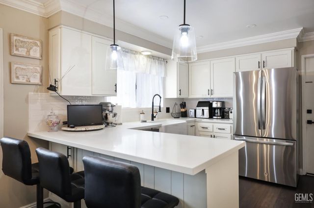 3707 Panorama Drive, Bakersfield, CA 93306