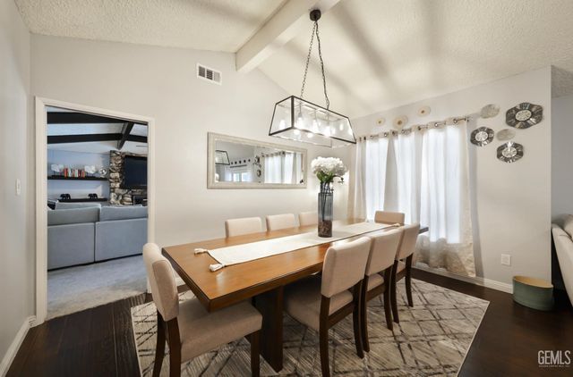 3707 Panorama Drive, Bakersfield, CA 93306