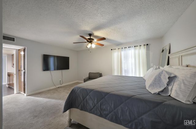 3707 Panorama Drive, Bakersfield, CA 93306