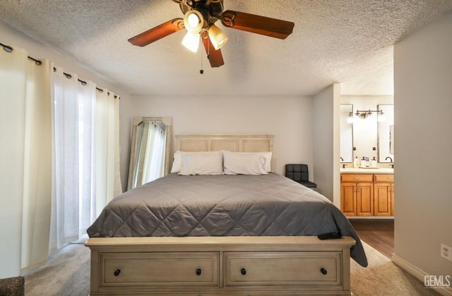 3707 Panorama Drive, Bakersfield, CA 93306