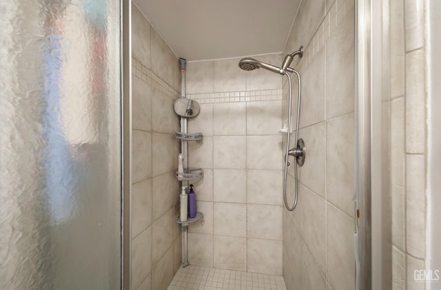 3707 Panorama Drive, Bakersfield, CA 93306