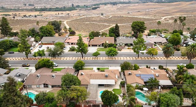 3707 Panorama Drive, Bakersfield, CA 93306