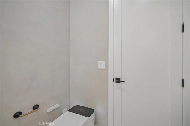 6742 Nagle Avenue, Valley Glen, CA 91401