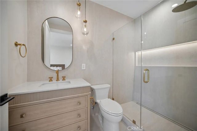 6742 Nagle Avenue, Valley Glen, CA 91401