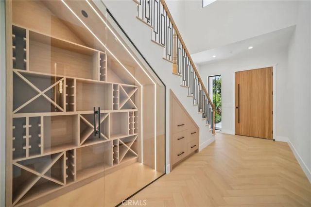 6742 Nagle Avenue, Valley Glen, CA 91401
