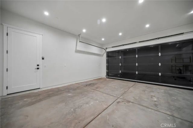 6742 Nagle Avenue, Valley Glen, CA 91401