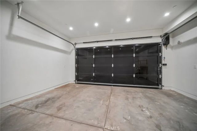 6742 Nagle Avenue, Valley Glen, CA 91401