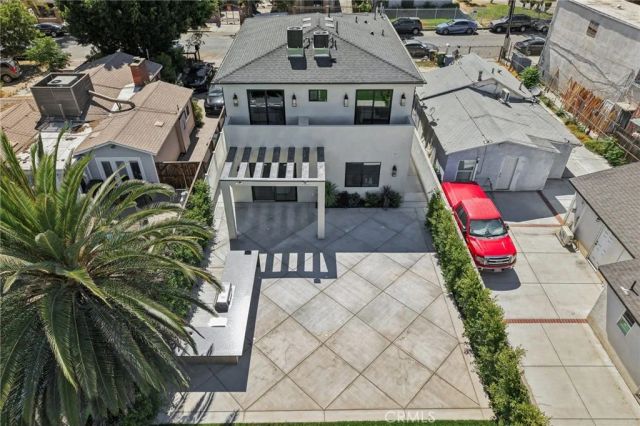 6742 Nagle Avenue, Valley Glen, CA 91401