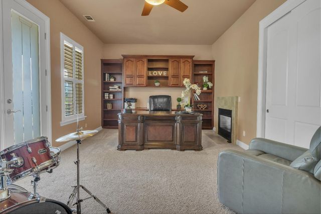 2398 Clubhouse, Rocklin, CA 95765