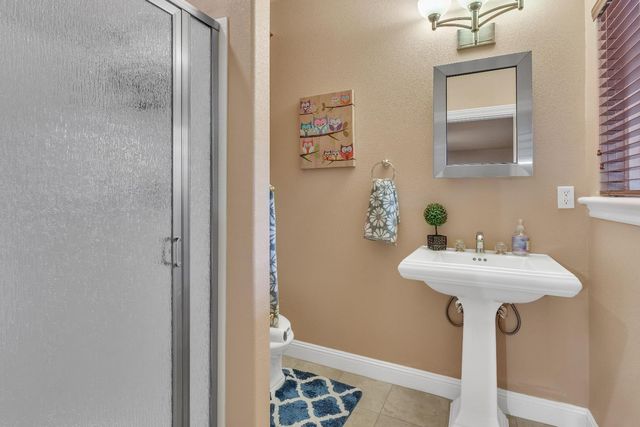 2398 Clubhouse, Rocklin, CA 95765