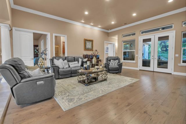 2398 Clubhouse, Rocklin, CA 95765