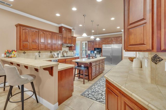 2398 Clubhouse, Rocklin, CA 95765