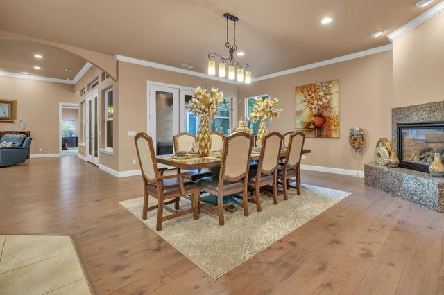 2398 Clubhouse, Rocklin, CA 95765