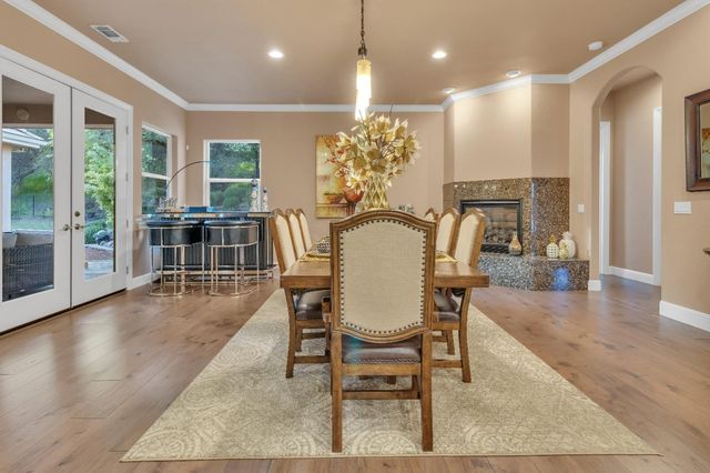 2398 Clubhouse, Rocklin, CA 95765