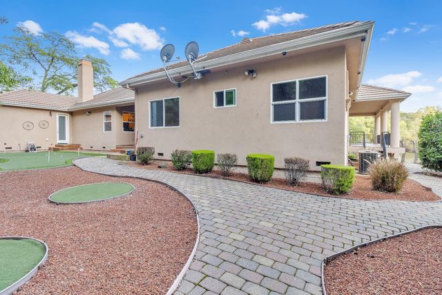 2398 Clubhouse, Rocklin, CA 95765