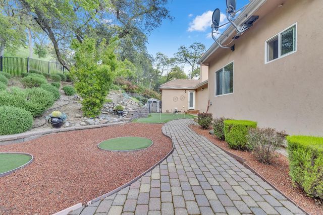 2398 Clubhouse, Rocklin, CA 95765