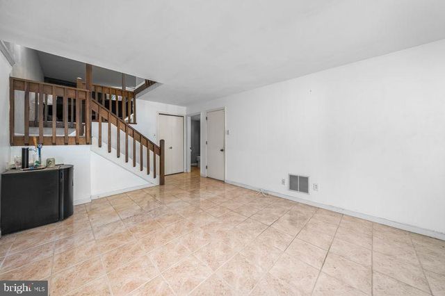 5504 DORAL DR, Wilmington, DE 19808