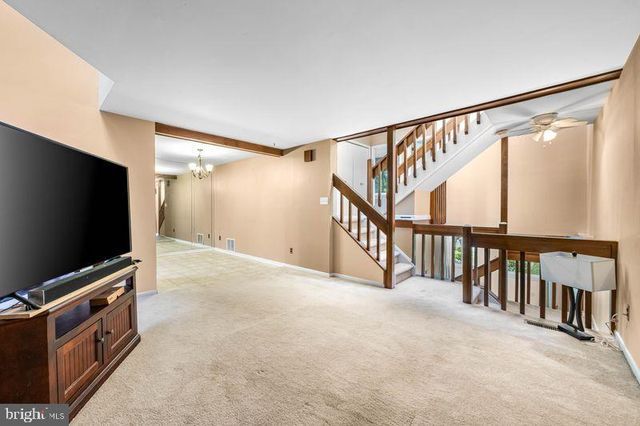 5504 DORAL DR, Wilmington, DE 19808