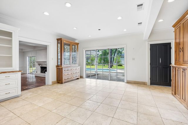 11519 Habersham Lane, Houston, TX 77024
