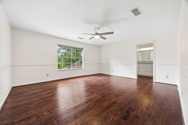 11519 Habersham Lane, Houston, TX 77024