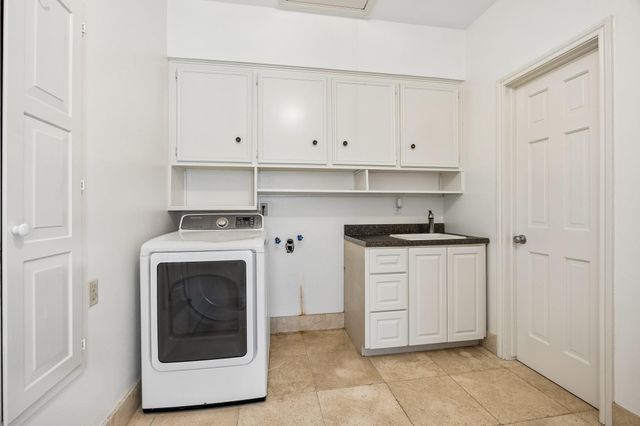 11519 Habersham Lane, Houston, TX 77024