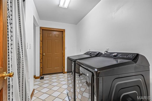 2518 Meredith Drive, De Soto, MO 63020