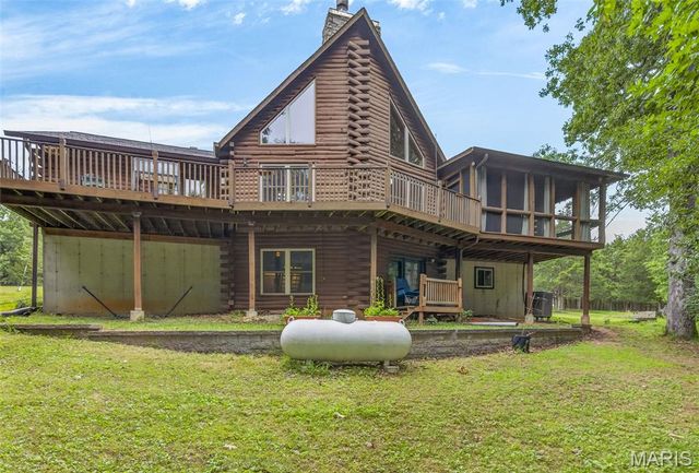 2518 Meredith Drive, De Soto, MO 63020