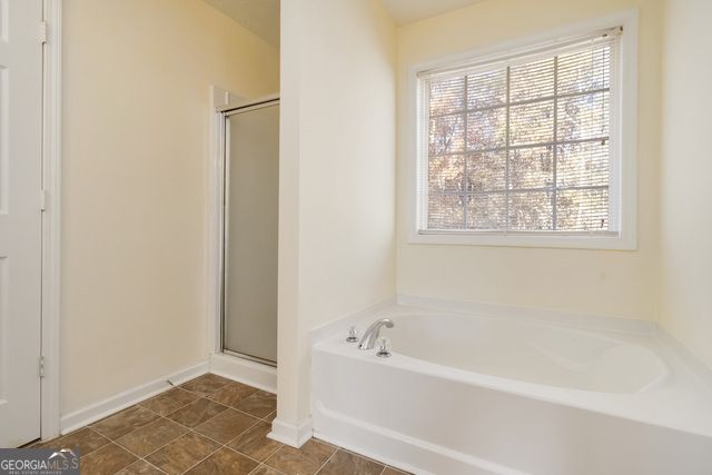 2413 Tolliver Hills Ln, Ellenwood, GA 30294