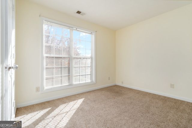 2413 Tolliver Hills Ln, Ellenwood, GA 30294