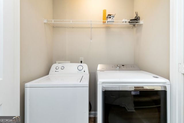 2413 Tolliver Hills Ln, Ellenwood, GA 30294