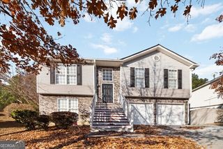 2413 Tolliver Hills Ln, Ellenwood, GA 30294