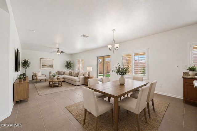 42979 W WILD HORSE Trail, Maricopa, AZ 85138