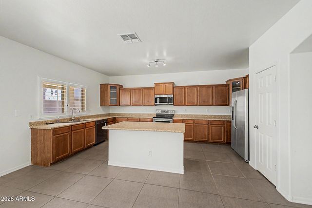 42979 W WILD HORSE Trail, Maricopa, AZ 85138