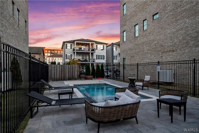 811 Gene Stallings, Tuscaloosa, AL 35401