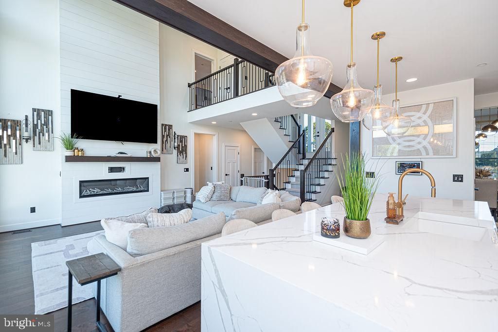 Image 15 of property listing at 12105 SALT POINT RD, Bishopville, MD 21813