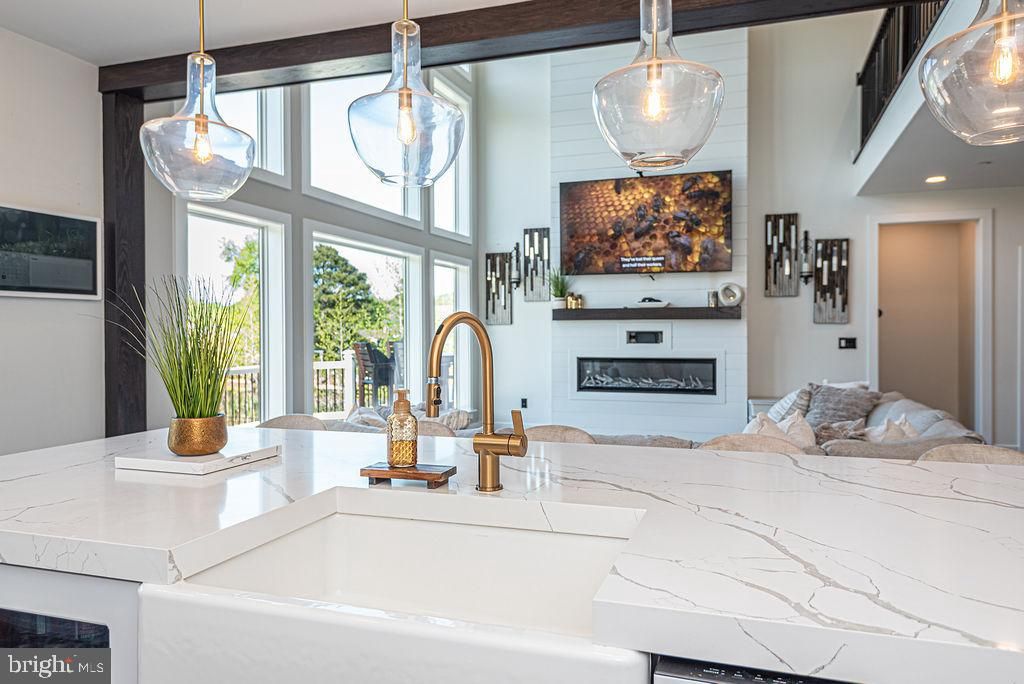 Image 17 of property listing at 12105 SALT POINT RD, Bishopville, MD 21813