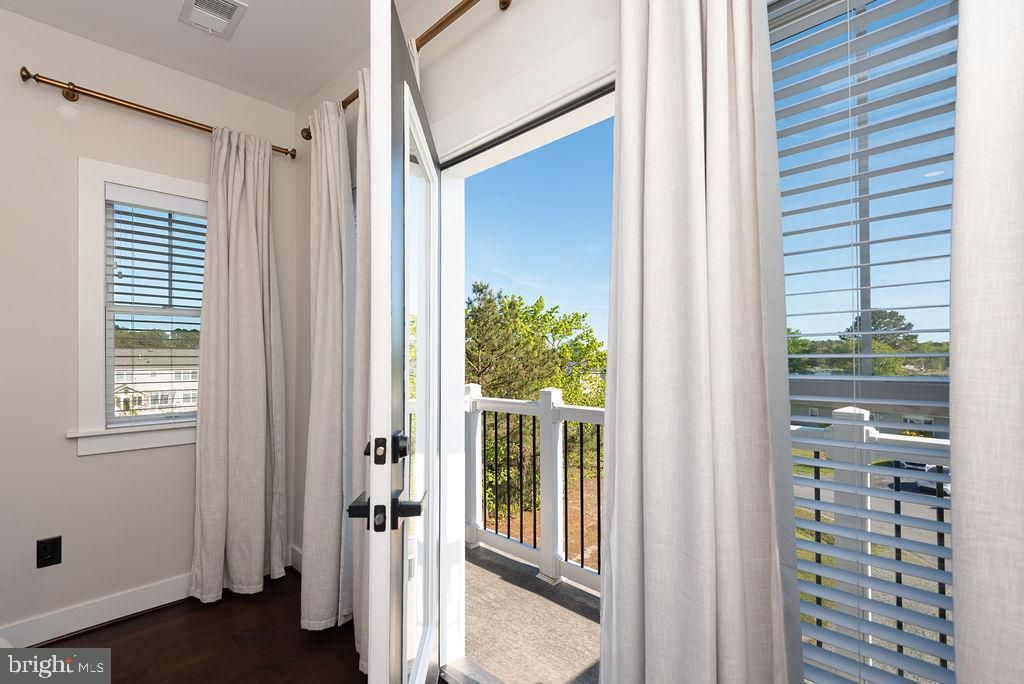 Image 40 of property listing at 12105 SALT POINT RD, Bishopville, MD 21813