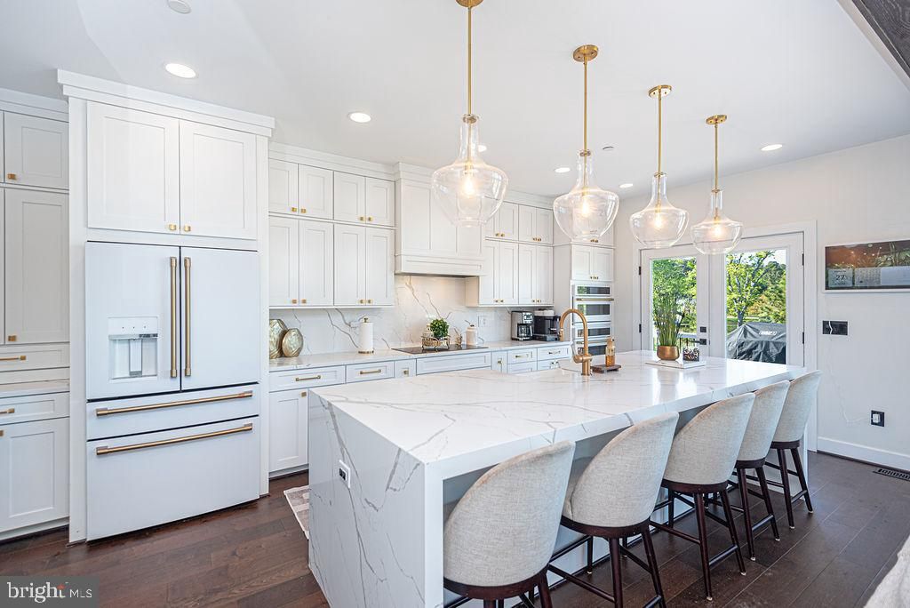 Image 8 of property listing at 12105 SALT POINT RD, Bishopville, MD 21813