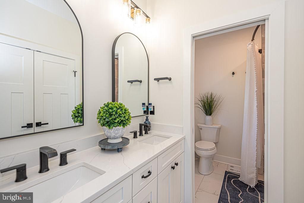 Image 82 of property listing at 12105 SALT POINT RD, Bishopville, MD 21813