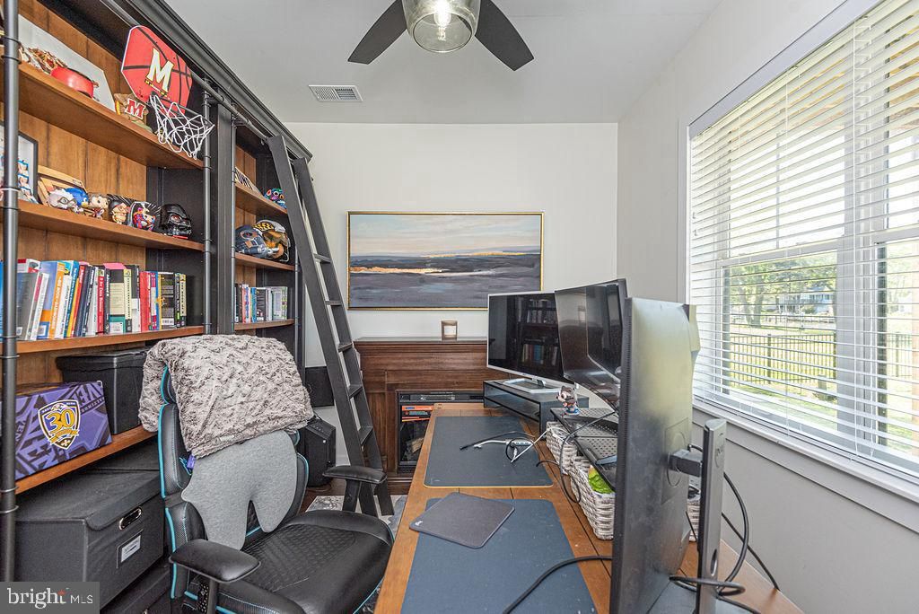 Image 93 of property listing at 12105 SALT POINT RD, Bishopville, MD 21813