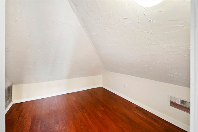 30 Early Ave 2, Medford, MA 02155